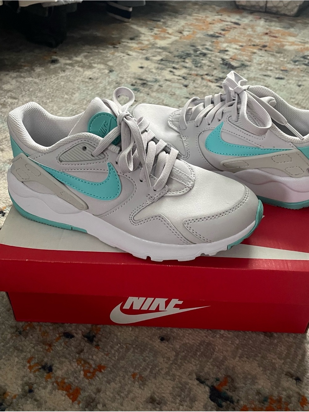 Nike Women's Athletic Sneakers in Light Gray and Teal